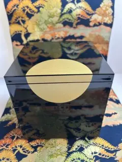 Item thumbnail for item db8a47b9-3c34-4008-9bfa-8e968abe3860