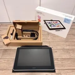 Wacom One 液晶ペンタブレット 12 本体 - メルカリ