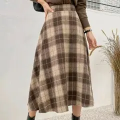 SHEIN DAZY フレアスカート チェック ブラウンのサムネイル