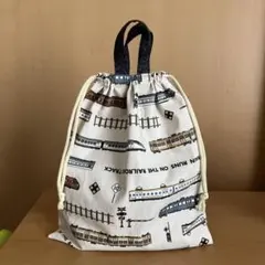 ハンドメイド　お着替え袋　体操着袋　ベージュ　電車柄