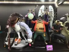 ワンピース フィギュア ラフィット 黒ひげ海賊団 pop maximum 海外