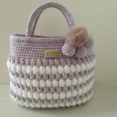 Item thumbnail for item d205ca8b-1cb8-4f66-b5e2-72904fe7a193