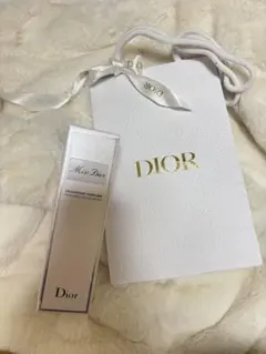 Item thumbnail for item 3ade0f26-c2a1-4c10-ab86-122ca384429c