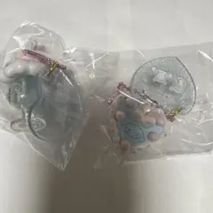 サンリオ　メゾピアノ　コラボシークレットチャーム　シナモロール✖️ベリエちゃん