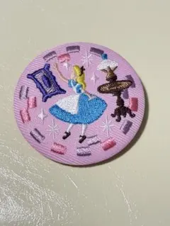 ディズニー刺繍缶バッチ1 ふしぎの国のアリス