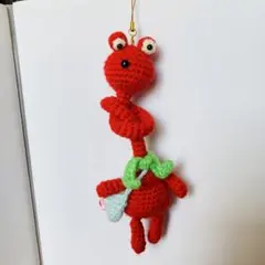 赤いカエルあみぐるみキャラクター