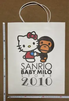 ベイシングエイプ　ベビーマイロ　サンリオ　キティーコラボ限定ショップ袋ショッパー