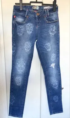 Bershka Skinny スカルプリント スキニージーンズ 36