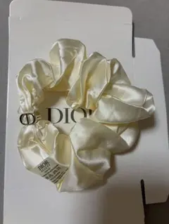 ディオール　シュシュ　ノベルティ1点