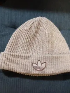 adidas ピンク ニット帽 ビーニー