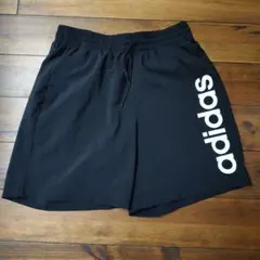 adidas ショートパンツ ブラックのサムネイル