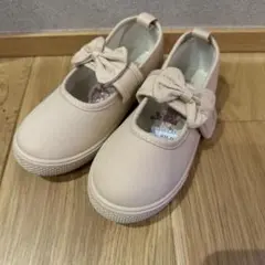 キッズシューズ　バレエシューズ　リボン
