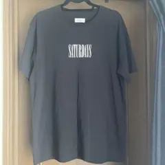 美品　Saturdays NYCロゴ ブラックTシャツ