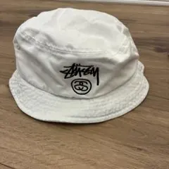Stüssy ホワイト バケットハット