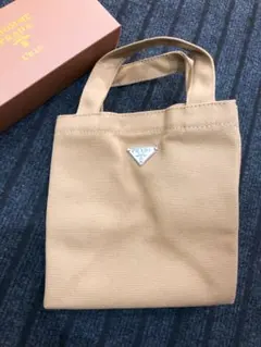 ブラウン トートバッグ