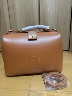 台湾限定Starbucks カーキ皮革円筒ショルダーバッグ - メルカリ