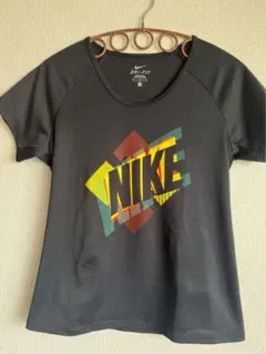 NIKE DRI-FIT 半袖Tシャツ ブラック Mサイズのサムネイル