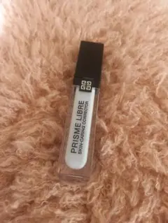 GIVENCHY Skin Caring Correctorブルーのサムネイル