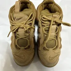 Nike Air More Uptempo ベージュ