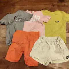 ミッキーマウス Tシャツとショートパンツセット 120cm