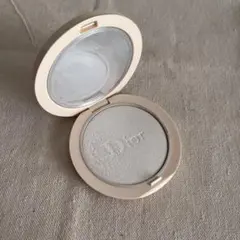 ディオールスキン　フォーエヴァー　クチュール　ルミナイザー　03