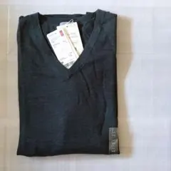 UNIQLO エクストラファインメリノ Vネックセーター 深緑【新品未使用】