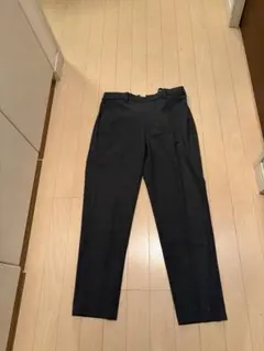 UNIQLOメンズスリムパンツ　グレー　Sサイズ