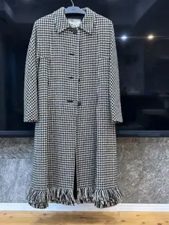 Item thumbnail for item d28a30aa-da3d-4cf3-a64a-3840a5728816