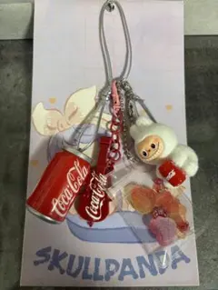 Coca-Cola ラブブじゃらじゃらキーホルダー