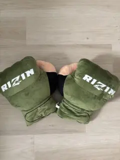 rizinグローブ ぬいぐるみ