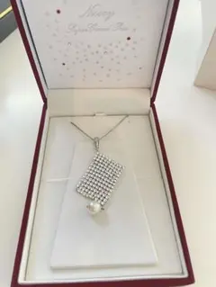 スワロフスキー　ネックレス　非売品