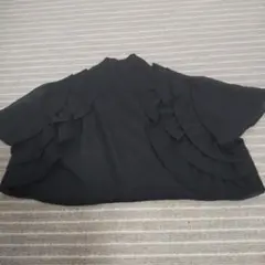 Alphabet ブラック フリルトップス F