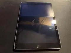 Apple iPad シルバー
