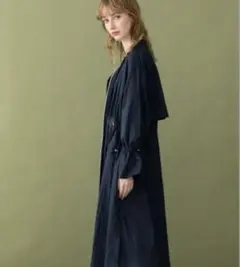 ユナイテッドトウキョウ　エアリーナイロンロングコート