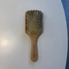 THE BODY SHOP パドルブラシ　ヘアブラシのサムネイル