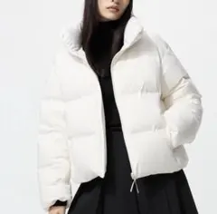 ホワイト ダウンジャケット フード付き
