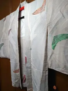 値下げ 美品 白地 蝶ラメ 繊細な輝き羽織 レトロモダン