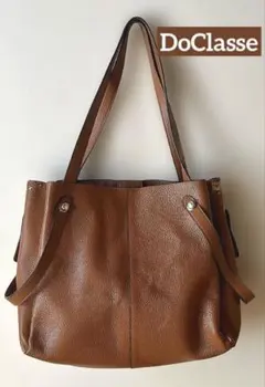 DoClasseスエードショルダーバッグ/キャメル ポケットつき ドゥクラッセ