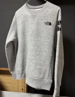 THE NORTH FACE スウェット グレーのサムネイル