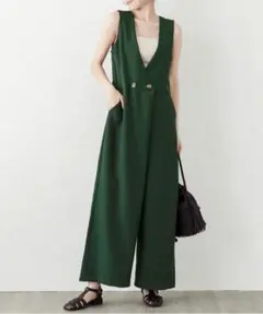美品ラジエムLa-gemmeラップ風オールインワンMグリーン　サロペットのサムネイル