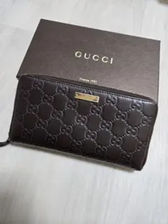 GUCCI　長財布