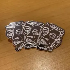 ミセス　ホワイトラウンジツアー　バッジF
