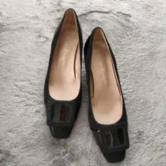 美品　銀座カネマツ　銀座かねまつ　スクエアトゥパンプス　ブラック　23.5㌢