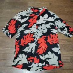DIESEL 半袖シャツ 赤黒葉柄