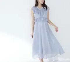 natural beauty basic バイカラーフリルワンピース ブルー