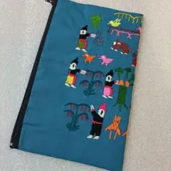 ラオス　山岳民族　刺繍　ポーチ　未使用品