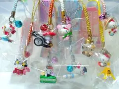 ご当地ハローキティ ストラップ 8種 ☆バラ売り相談 - メルカリ