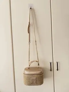 Raffia Effect Crystal Vanity Bag - メルカリ