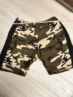 F.C.Real Bristol 迷彩柄ショートパンツ