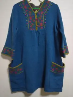 刺繍入りブルーグリーンチュニック M-Lサイズ